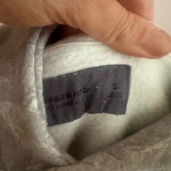 Camouflage Hoodie - Picture 5 of 5